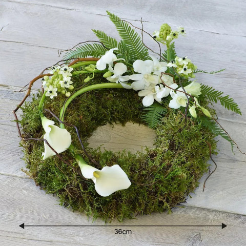 Eco-friendly White Calla Wreath